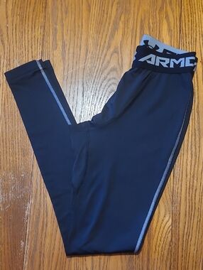 Under Armour Black Active Compression Pants with Gray Accents Ladies XS